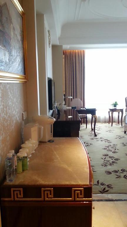 Nantong Jinshi International Hotel Kültér fotó